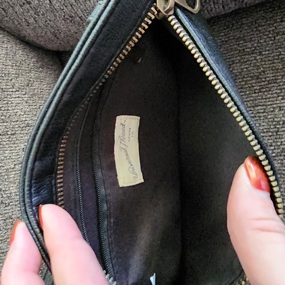 Purse - Picture 3 of 7